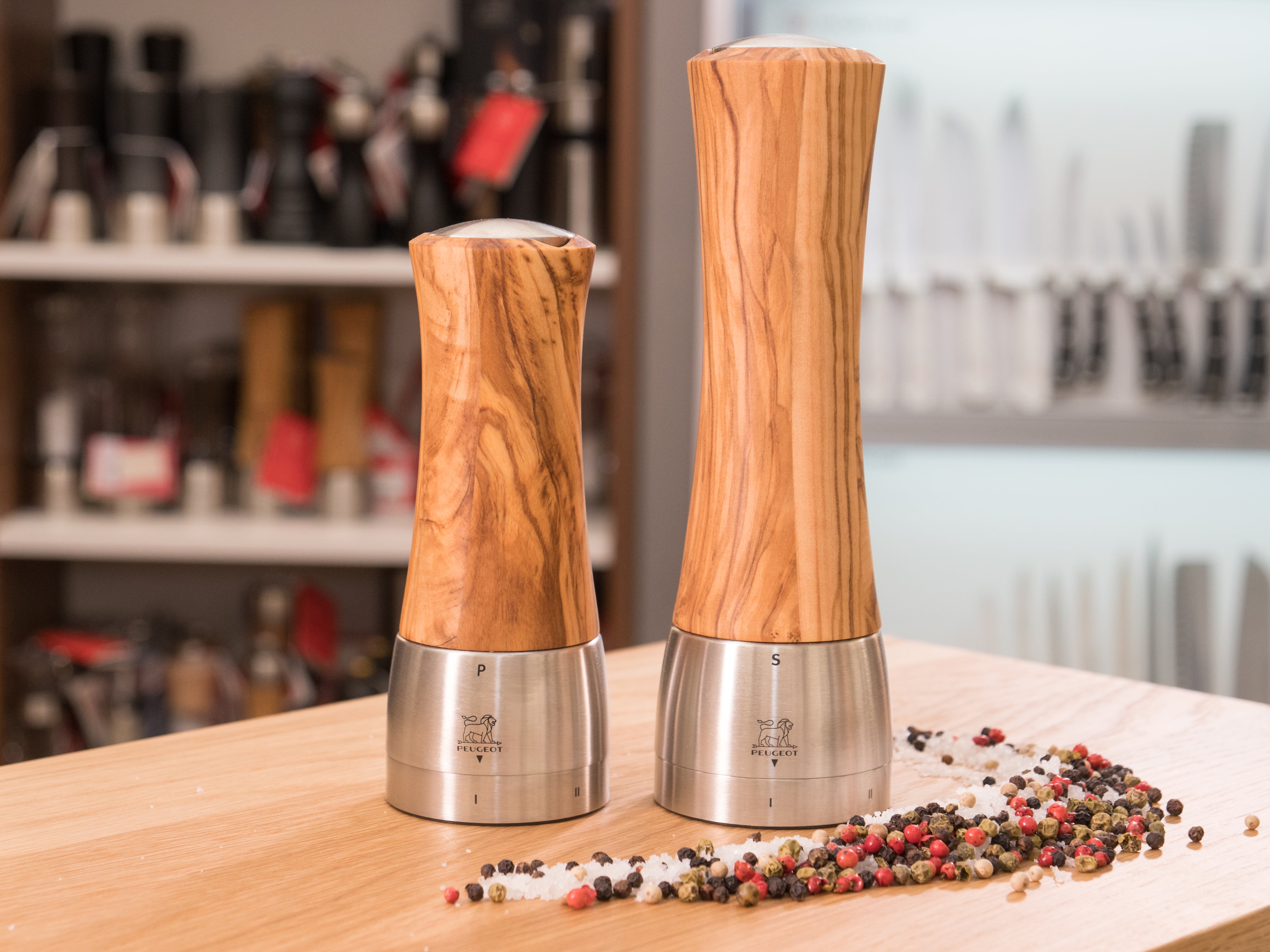 Peugeot Salzmühle Madras 16 cm Olivenholz