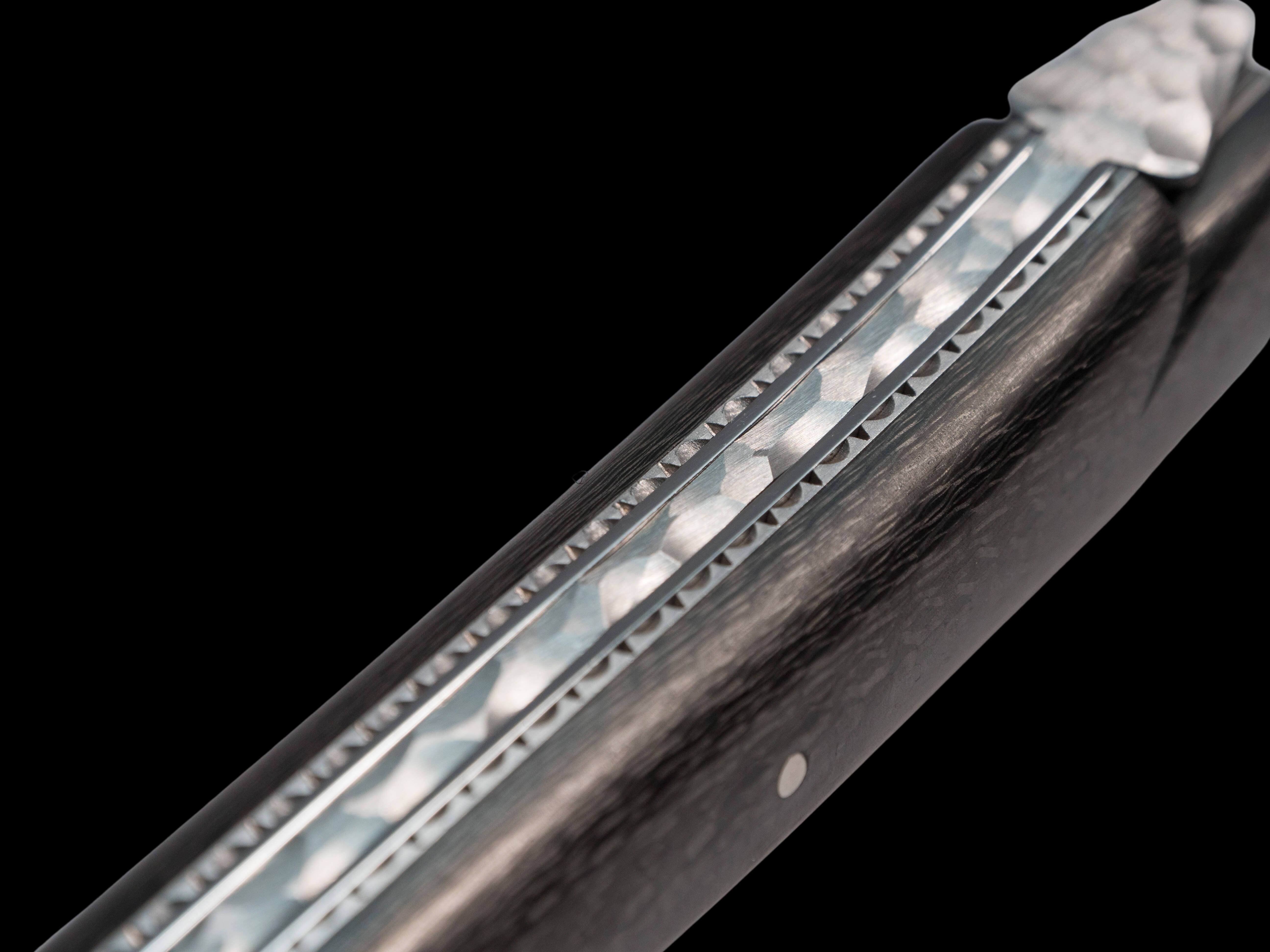 Forge de Laguiole Coutellerie d'Art Taschenmesser Kohlefaser 12cm