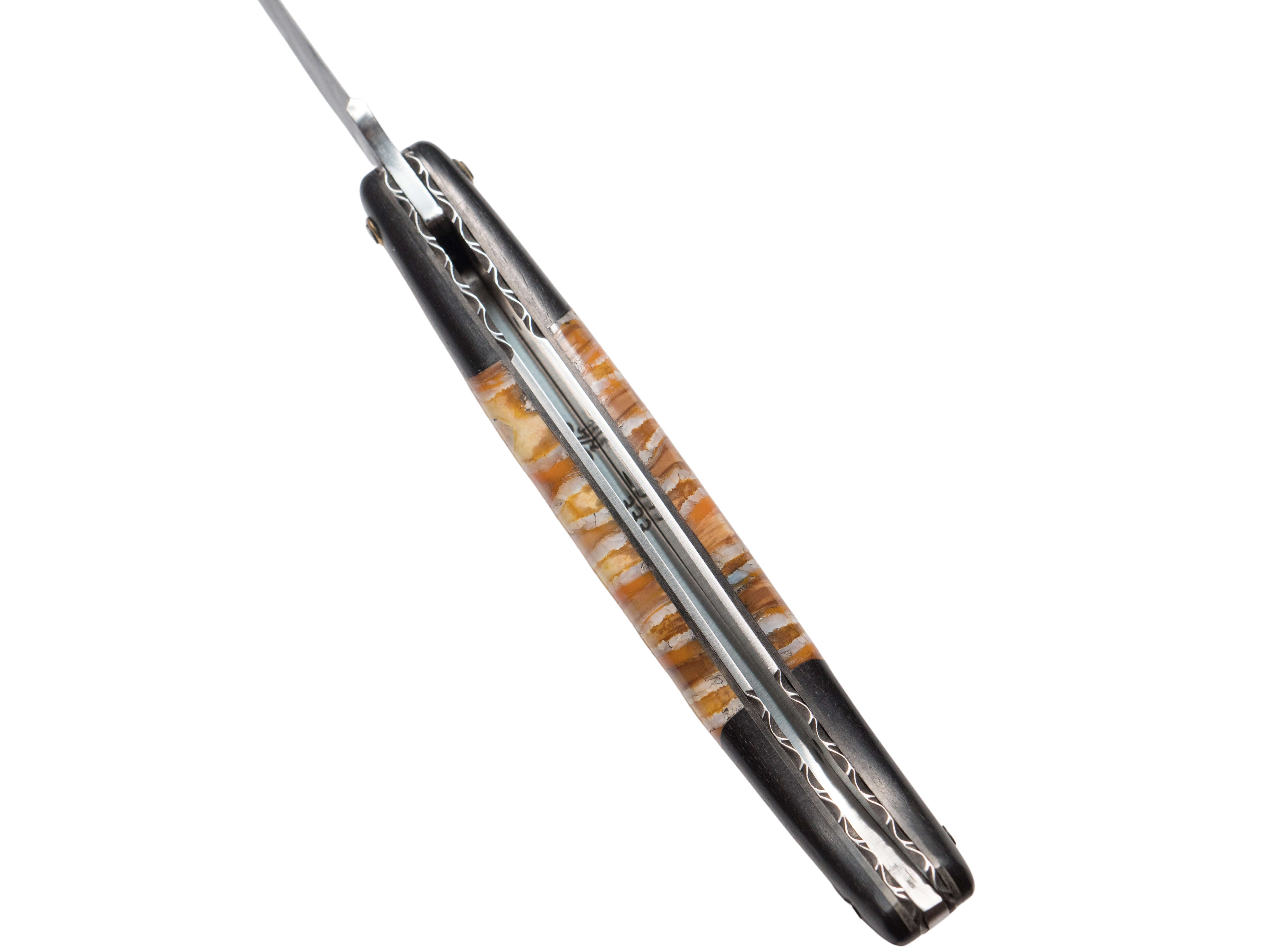 Vent d'Aubrac Laguiole Taschenmesser Torsions-Damasteel, Mammutbackenzahn, 12cm