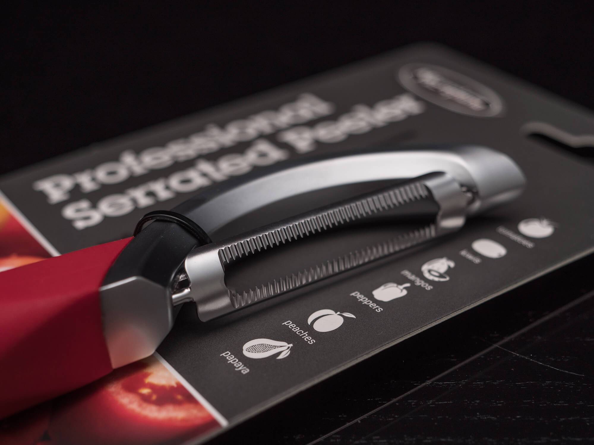 Microplane Specialty Serie, Profischäler, gezahnte Schneide, mit soft touch Griff