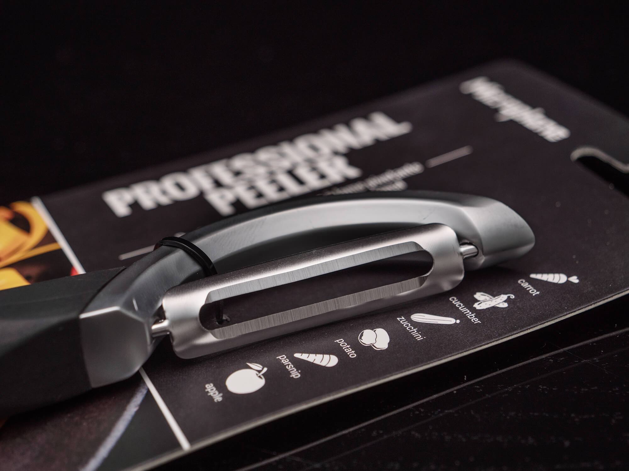Microplane Specialty Serie, Profischäler, glatte Schneide, mit soft touch Griff