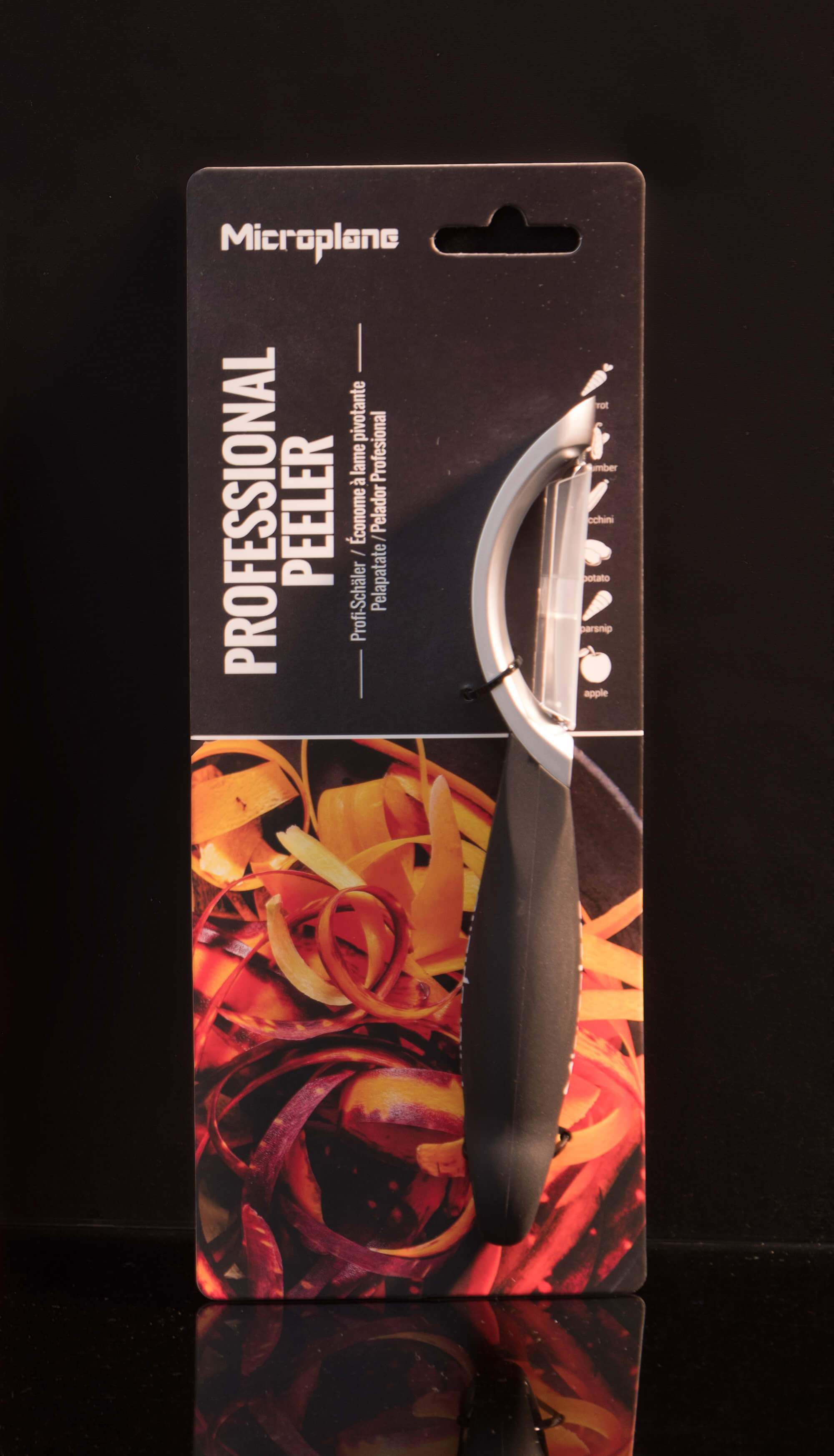 Microplane Specialty Serie, Profischäler, glatte Schneide, mit soft touch Griff